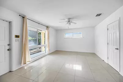 2107 NE 15th Avenue, Wilton Manors, FL 33305 - Photo 5