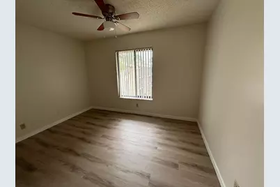 207 Foxtail Drive #E3, Greenacres, FL 33415 - Photo 11