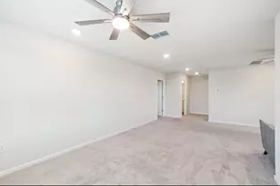 2691 River Creek Ln, Saint Cloud, FL 34771 - Photo 15
