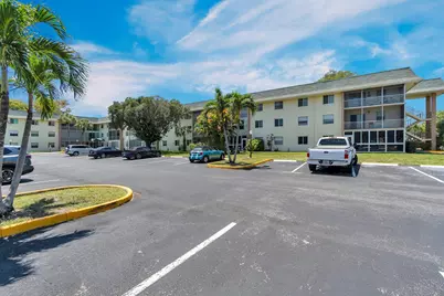 5190 E Sabal Palm Boulevard #304, Tamarac, FL 33319 - Photo 25