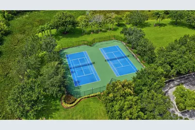 19305 SW 66th Street, Pembroke Pines, FL 33332 - Photo 27
