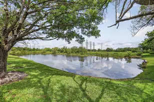 19305 SW 66th St, Pembroke Pines, FL 33332 - Photo 23