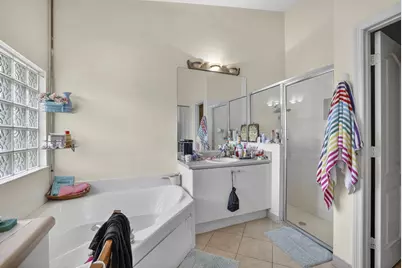 19305 SW 66th Street, Pembroke Pines, FL 33332 - Photo 15