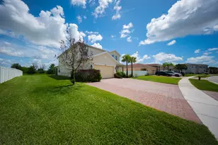 7647 NW Old Grove Ln, Port Saint Lucie, FL 34987 - Photo 3