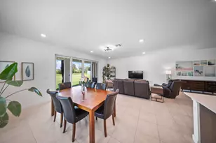 7647 NW Old Grove Ln, Port Saint Lucie, FL 34987 - Photo 11