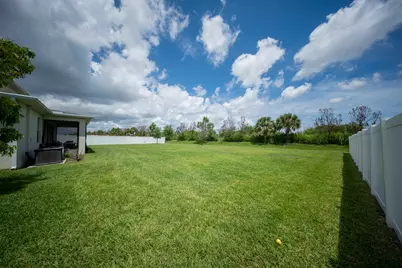 7647 NW Old Grove Lane, Port Saint Lucie, FL 34987 - Photo 5