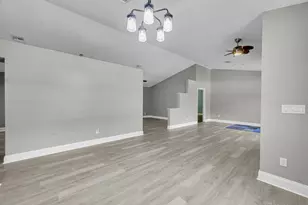 601 Howard St, Fort Pierce, FL 34982 - Photo 7