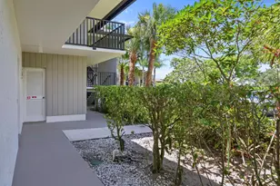 401 Greensward Ln, Delray Beach, FL 33445 - Photo 25