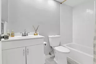 401 Greensward Ln, Delray Beach, FL 33445 - Photo 7