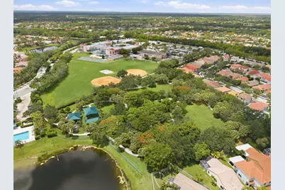 832 Heritage Drive, Weston, FL 33326 - Photo 43