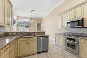832 Heritage Dr, Weston, FL 33326 - Photo 25