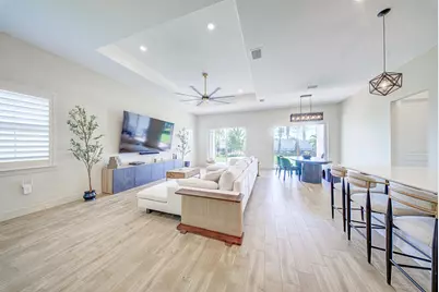 10562 Northbrook Circle, Palm Beach Gardens, FL 33412 - Photo 7