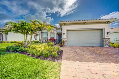 10562 Northbrook Circle, Palm Beach Gardens, FL 33412 - Photo 3
