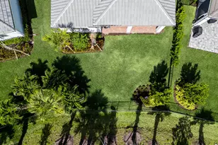 10562 Northbrook Cir, Palm Beach Gardens, FL 33412 - Photo 37