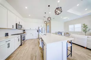 10562 Northbrook Cir, Palm Beach Gardens, FL 33412 - Photo 15