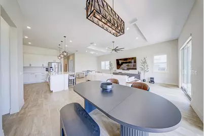 10562 Northbrook Circle, Palm Beach Gardens, FL 33412 - Photo 11