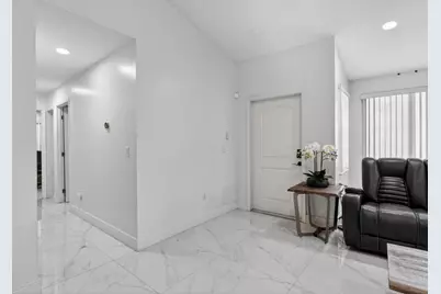 1489 NW 153rd Avenue, Pembroke Pines, FL 33028 - Photo 5