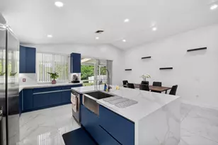 1489 NW 153rd Ave, Pembroke Pines, FL 33028 - Photo 11