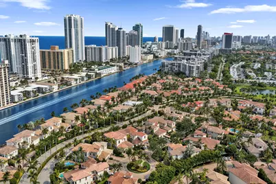 824 Spinnaker Drive E, Hollywood, FL 33019 - Photo 61
