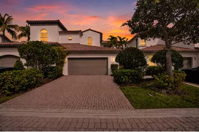 824 Spinnaker Drive E, Hollywood, FL 33019 - Photo 1