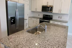 8333 Rearing Ln, Lake Worth, FL 33467 - Photo 9