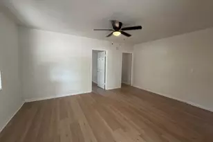 521 48th St, West Palm Beach, FL 33407 - Photo 7
