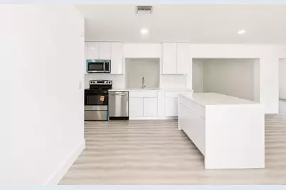 2440 NW 63rd Terrace, Sunrise, FL 33313 - Photo 11