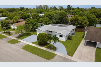 2440 NW 63rd Terrace, Sunrise, FL 33313 - Photo 3