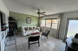 104 Hastings G, West Palm Beach, FL 33417 - Photo 5