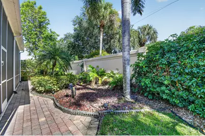 7200 Veneto Drive, Boynton Beach, FL 33437 - Photo 43