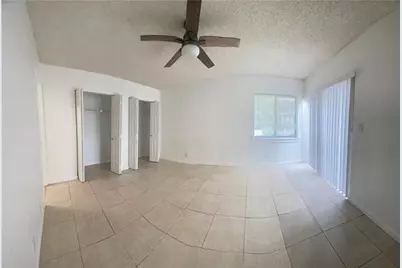 191 Wimbledon Lakes Drive, Plantation, FL 33324 - Photo 7