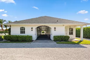 14466 Laurel Trail, Wellington, FL 33414 - Photo 5
