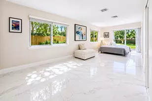 301 NW 26th Ct, Wilton Manors, FL 33311 - Photo 15