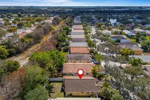 181 SW 203rd Ave, Pembroke Pines, FL 33029 - Photo 21