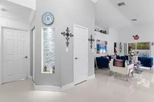 181 SW 203rd Ave, Pembroke Pines, FL 33029 - Photo 11