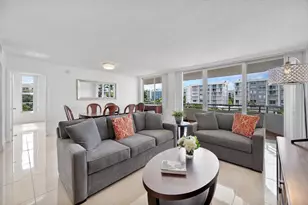 1080 94th St, Bay Harbor Islands, FL 33154 - Photo 11