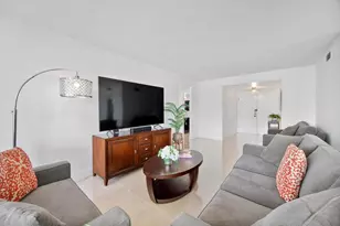 1080 94th St, Bay Harbor Islands, FL 33154 - Photo 9