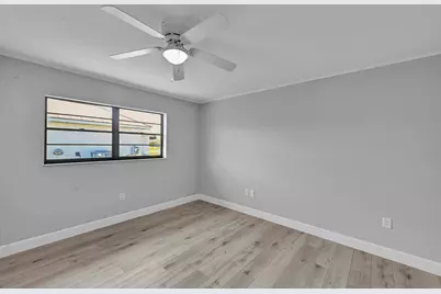 794 SE Albatross Avenue, Port Saint Lucie, FL 34983 - Photo 11
