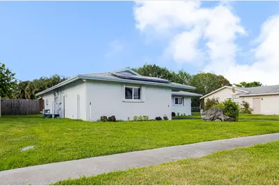3097 Dolphin Drive, Delray Beach, FL 33445 - Photo 3
