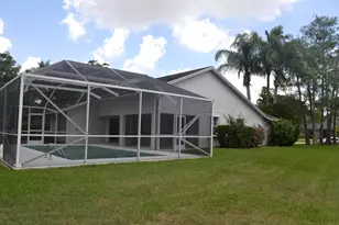 1104 Raintree Ln, Wellington, FL 33414 - Photo 23