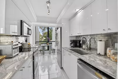 804 Bridgewood Place, Boca Raton, FL 33434 - Photo 5