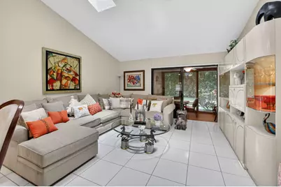 10015 Hickorywood Place, Boynton Beach, FL 33437 - Photo 5