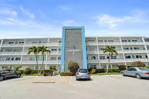 2049 Lyndhurst, Deerfield Beach, FL 33442 - Photo 1