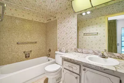 2049 Lyndhurst K #2049, Deerfield Beach, FL 33442 - Photo 29
