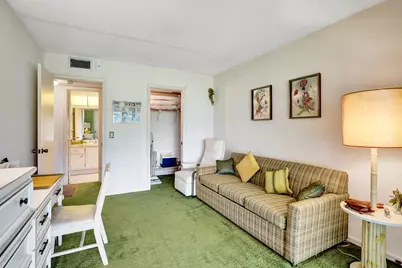 2049 Lyndhurst, Deerfield Beach, FL 33442 - Photo 19