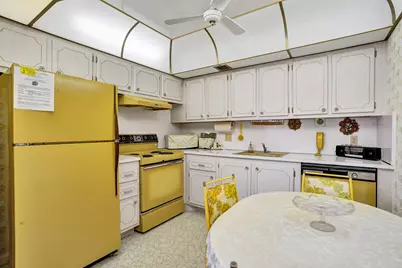 2049 Lyndhurst K #2049, Deerfield Beach, FL 33442 - Photo 13