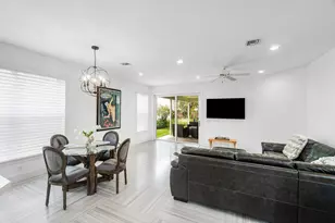 2404 NW 67th St, Boca Raton, FL 33496 - Photo 13