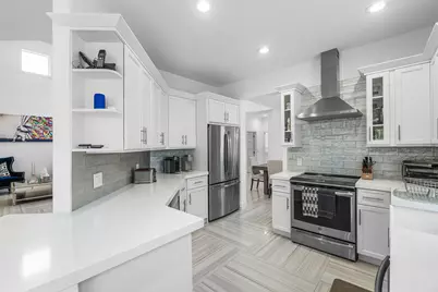 2404 NW 67th Street, Boca Raton, FL 33496 - Photo 9