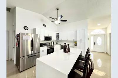 10189 Balsa Way, Palm Beach Gardens, FL 33410 - Photo 13