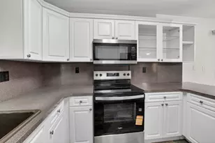 9510 Affirmed Ln, Boca Raton, FL 33496 - Photo 19